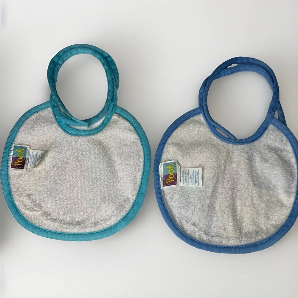 Vintage 1998 Winnie the Pooh‎ Baby Bibs Lot of 2 Mommy Daddy The First Years